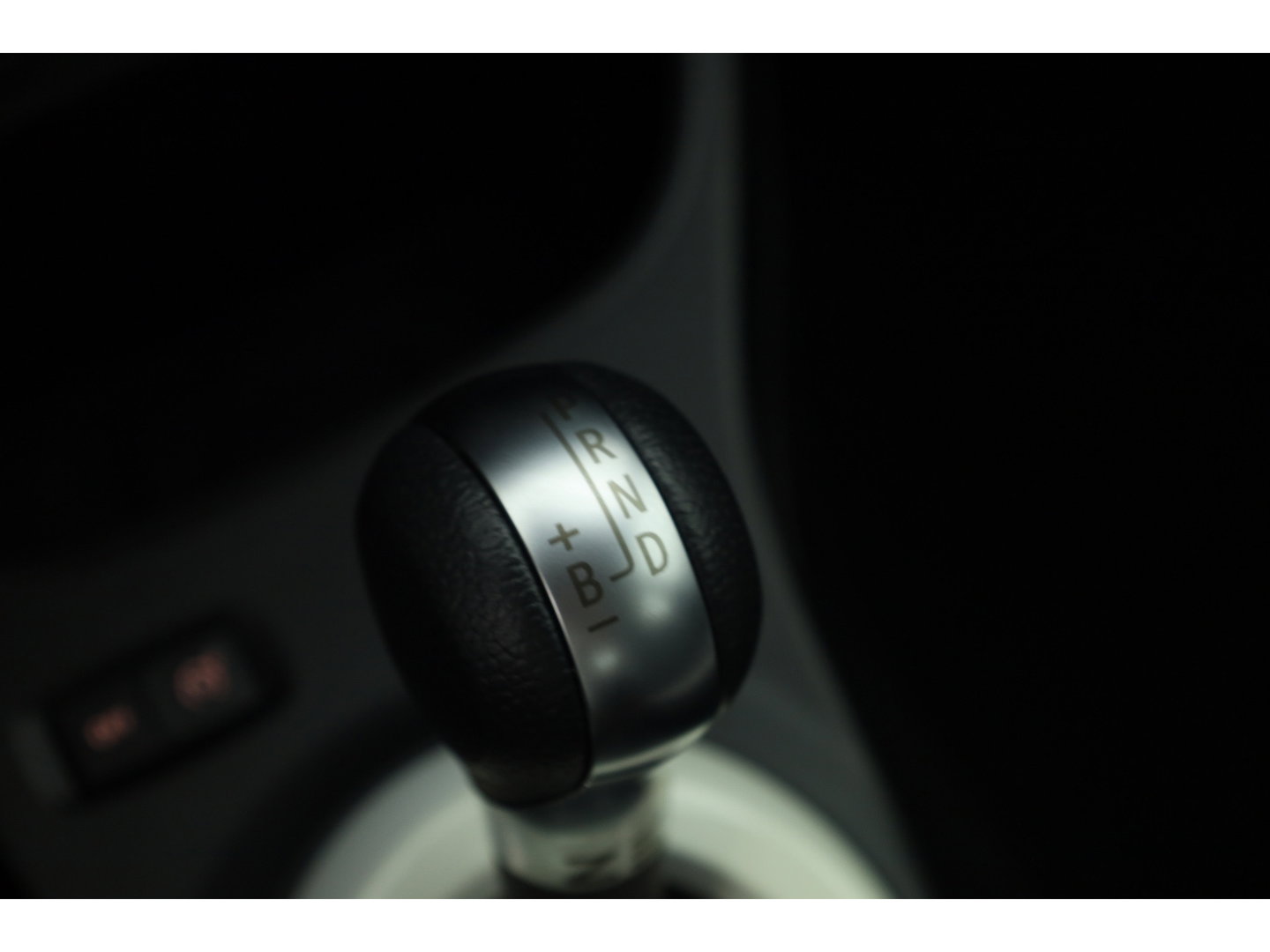 Renault Twingo Z.E. R80 Intens | SOH 96% | Camera | Apple CarPlay & Android Auto | Licht- Regensensor | DAB