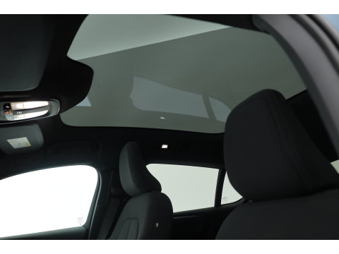 Volvo C40 Recharge Plus 69 kWh | 92% | Pano | 360cam | Harman Kardon | Pilot Assist | Stoel- Stuurverw. | Keyless |