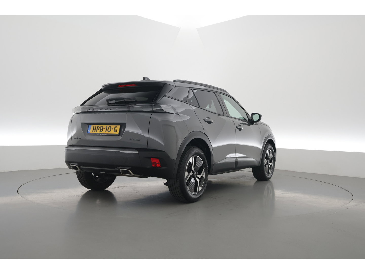Peugeot 2008 1.2 Hybrid 145 Allure | All Seasons | Keyless | Apple CarPlay | Navi | Cruise | PDC V+A | 17''