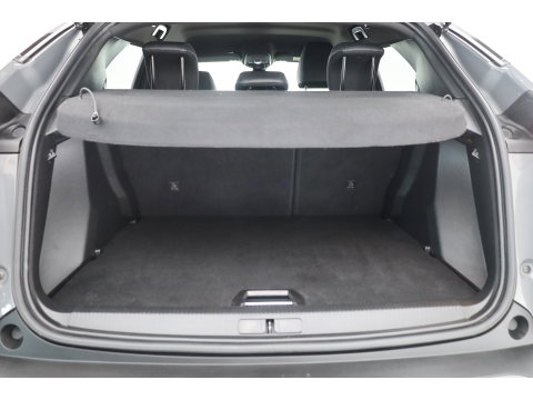 Peugeot 2008 1.2 Hybrid 145 Allure | All Seasons | Keyless | Apple CarPlay | Navi | Cruise | PDC V+A | 17''
