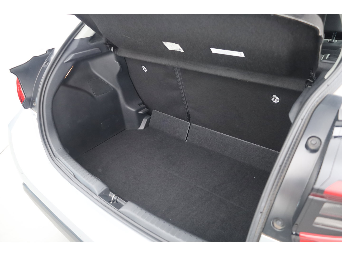 Toyota Yaris 1.5 Hybrid Dynamic | Keyless | Apple CarPlay & Android Auto | Cruise Control | Achteruitrijcamera | DAB | Airco