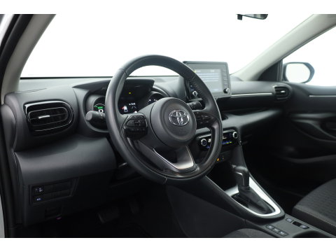 Toyota Yaris 1.5 Hybrid Dynamic | Keyless | Apple CarPlay & Android Auto | Cruise Control | Achteruitrijcamera | DAB | Airco