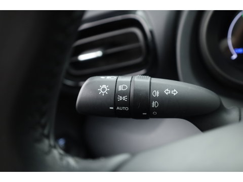 Toyota Yaris 1.5 Hybrid Dynamic | Keyless | Apple CarPlay & Android Auto | Cruise Control | Achteruitrijcamera | DAB | Airco