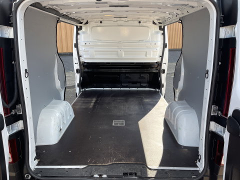 Renault Trafic 2.0 dCi 145 T29 L1H1 Comfort | Dubbele Schuifdeur | Automaat | LED | Airconditioning | Bluetooth | Bijrijdersbank |