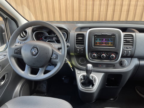 Renault Trafic 2.0 dCi 145 T29 L1H1 Comfort | Dubbele Schuifdeur | Automaat | LED | Airconditioning | Bluetooth | Bijrijdersbank |