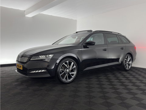Škoda Superb Combi 1.4 TSI iV Sportline Business (Plug-in) (INCL.BTW) Aut. *PANO | LEATHER-MICROFIBRE | FULL-LED | DIGI-COCKPIT | HEATED-SPORTSEATS | KEYLESS | DAB+ | NAVI-FULLMAP | PRIVACYGLASS | SHIFT-PADDLES | AMBIENT-LIGHT | ECC | PDC | CRUSIE |