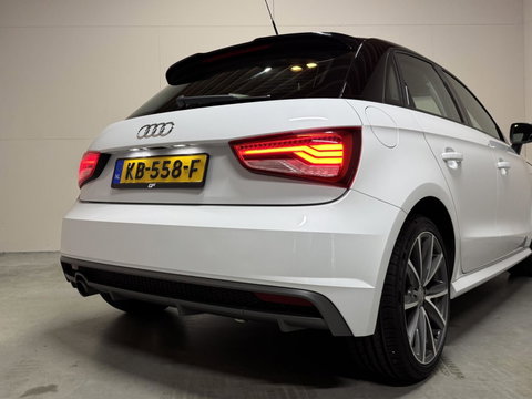 Audi A1 Sportback 1.0 TFSI S-Line Navi Cruise NAP