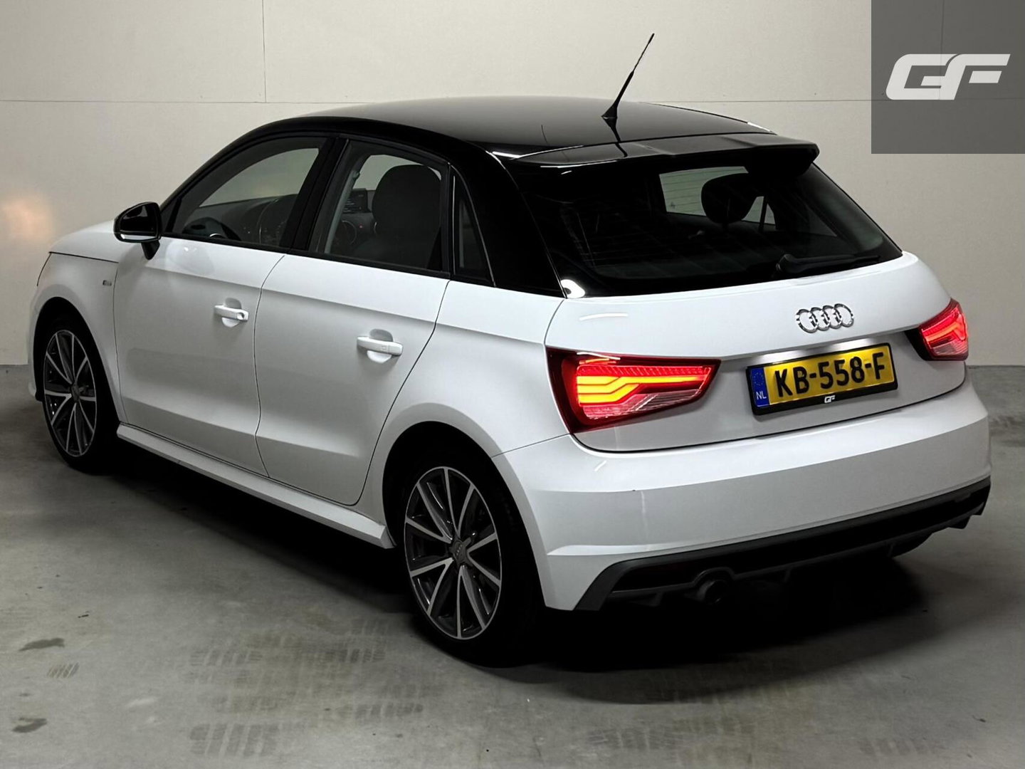 Audi A1 Sportback 1.0 TFSI S-Line Navi Cruise NAP