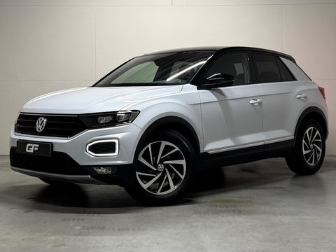 Volkswagen T-Roc 1.5 TSI Sport Virtual DSG CarPlay Camera Cruise