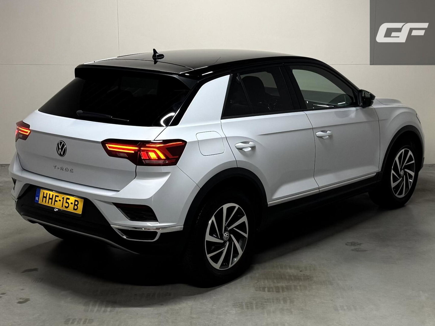 Volkswagen T-Roc 1.5 TSI Sport Virtual DSG CarPlay Camera Cruise