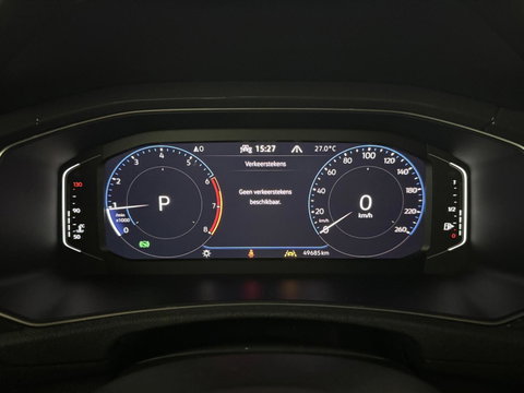 Volkswagen T-Roc 1.5 TSI Sport Virtual DSG CarPlay Camera Cruise