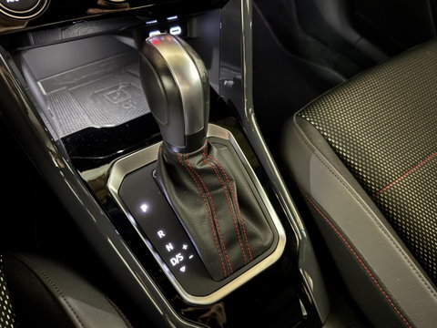 Volkswagen T-Roc 1.5 TSI Sport Virtual DSG CarPlay Camera Cruise