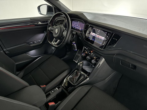 Volkswagen T-Roc 1.5 TSI Sport Virtual DSG CarPlay Camera Cruise