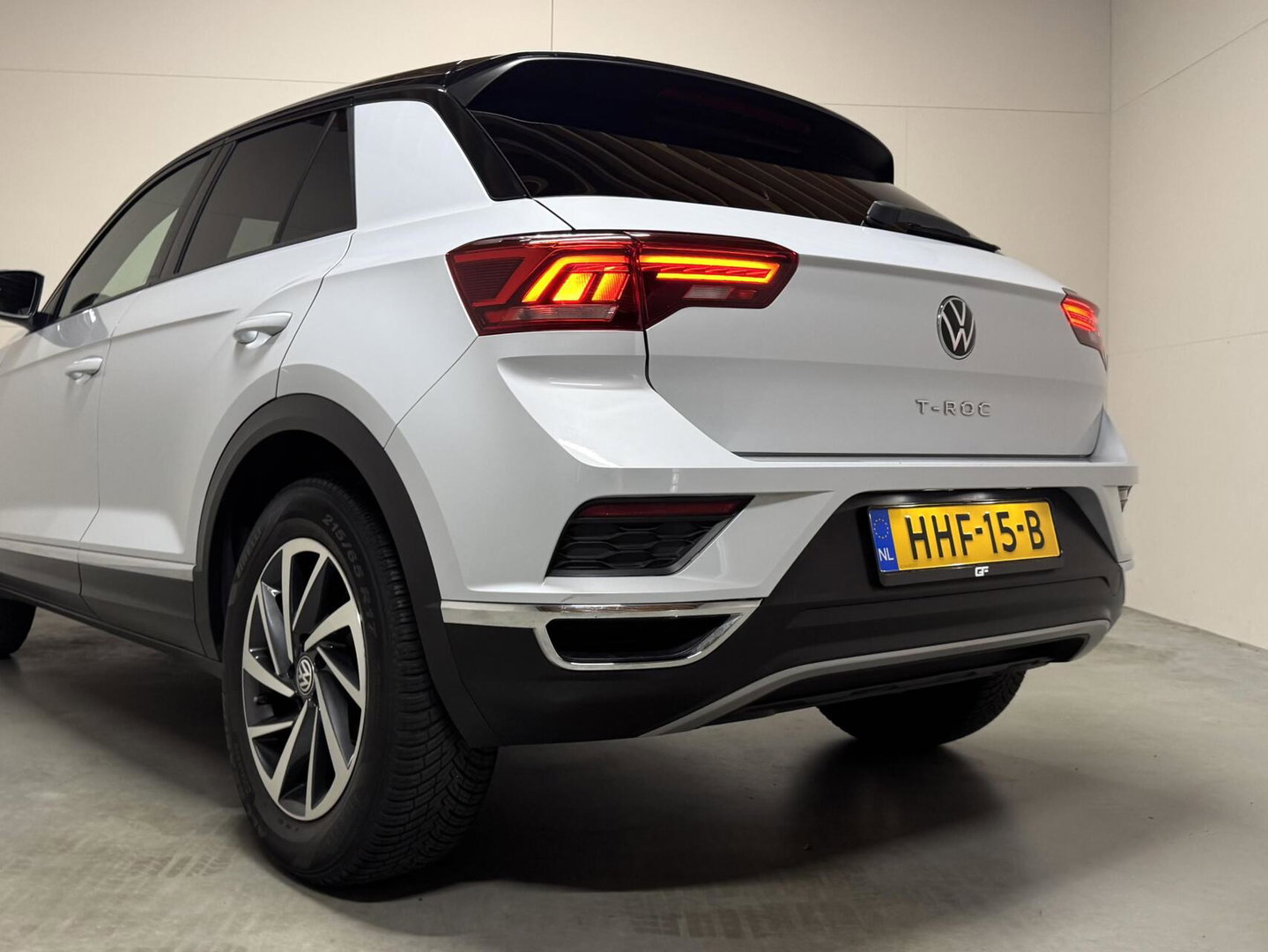 Volkswagen T-Roc 1.5 TSI Sport Virtual DSG CarPlay Camera Cruise