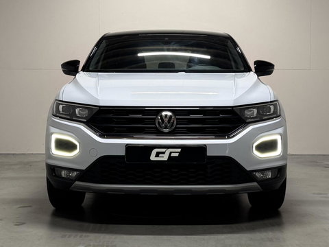 Volkswagen T-Roc 1.5 TSI Sport Virtual DSG CarPlay Camera Cruise