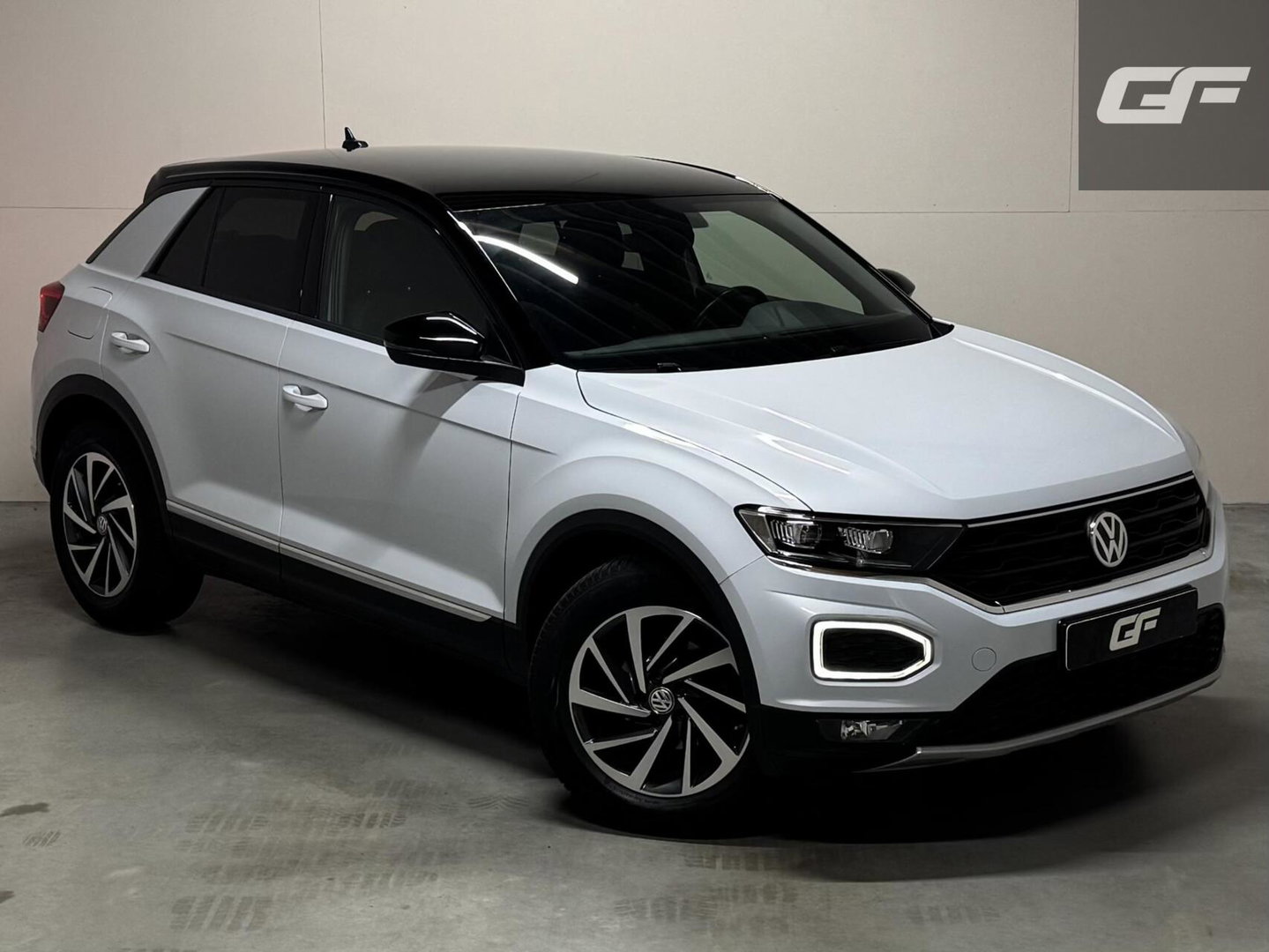 Volkswagen T-Roc 1.5 TSI Sport Virtual DSG CarPlay Camera Cruise