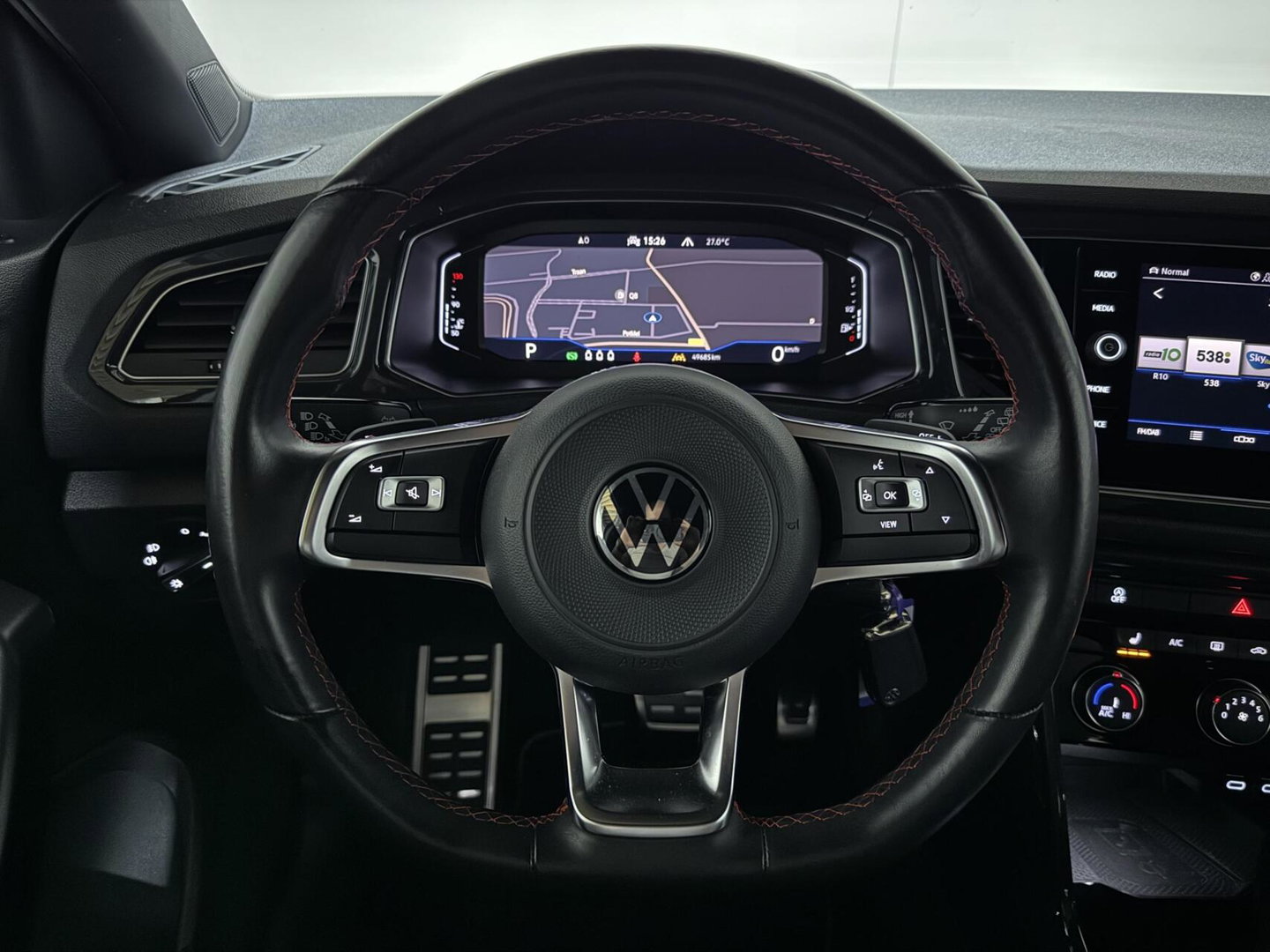 Volkswagen T-Roc 1.5 TSI Sport Virtual DSG CarPlay Camera Cruise