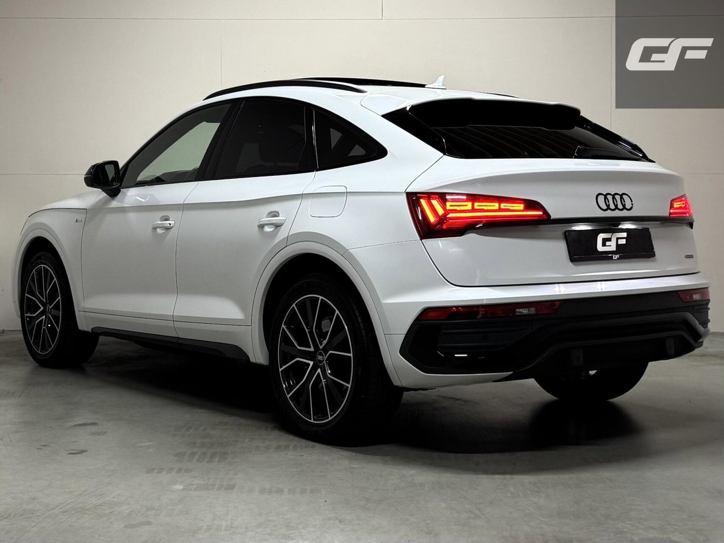 Audi Q5 Sportback 55 TFSIe S-Line Pano Luchtver. Virtual Sfeer