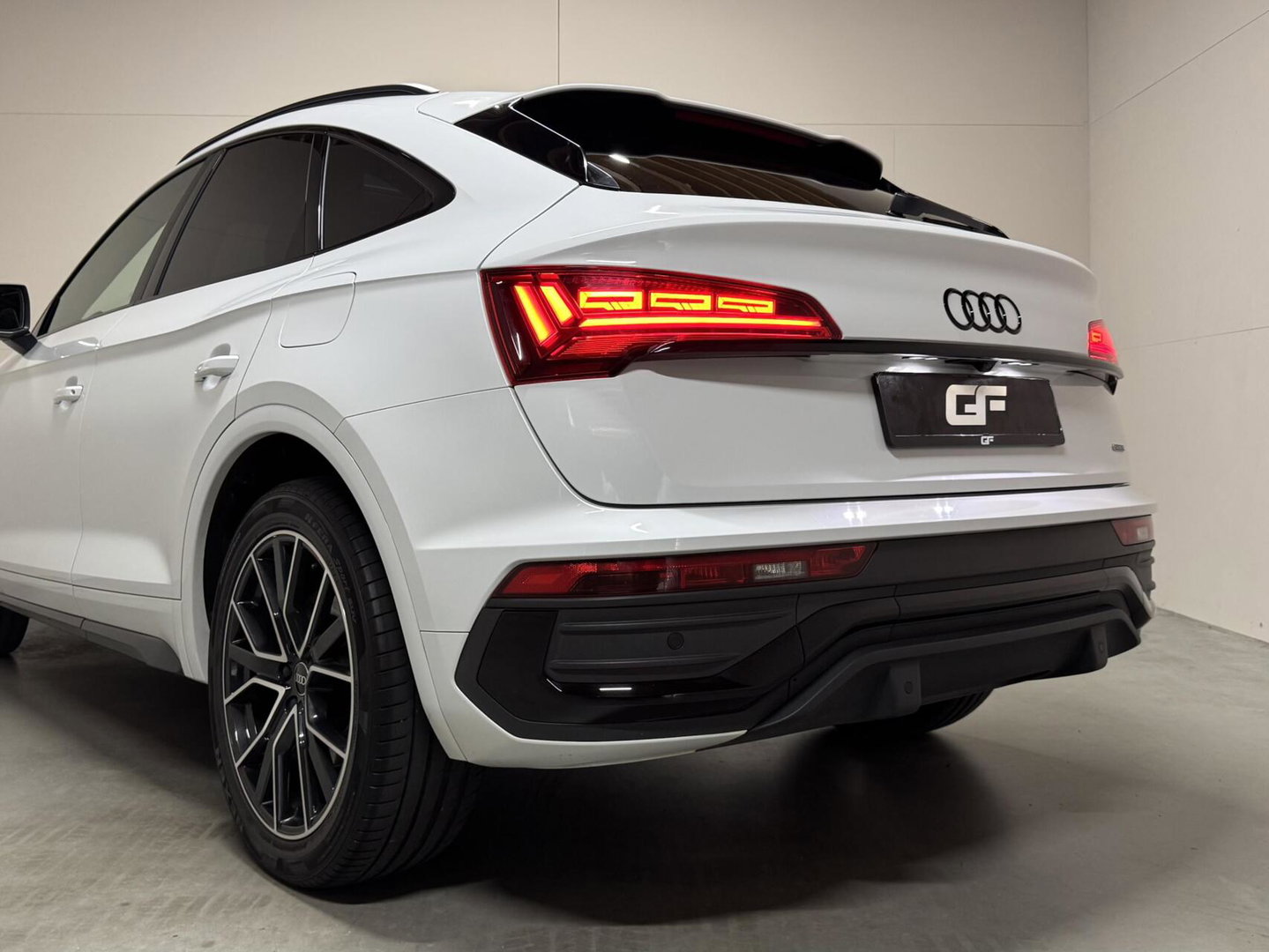 Audi Q5 Sportback 55 TFSIe S-Line Pano Luchtver. Virtual Sfeer