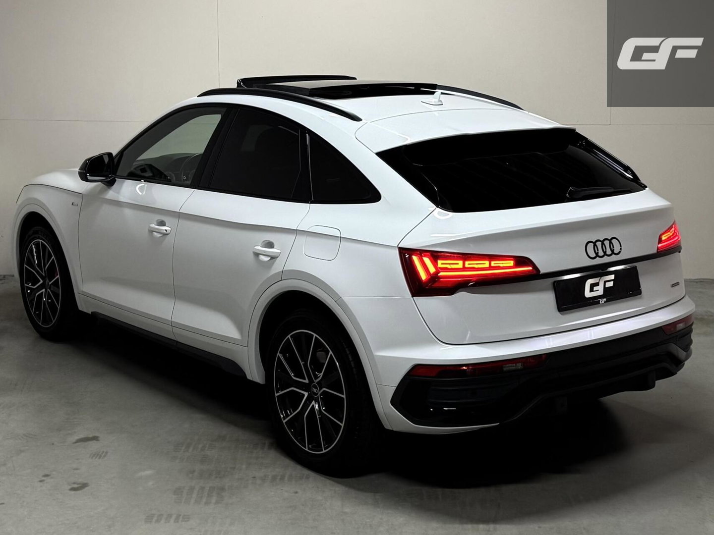 Audi Q5 Sportback 55 TFSIe S-Line Pano Luchtver. Virtual Sfeer