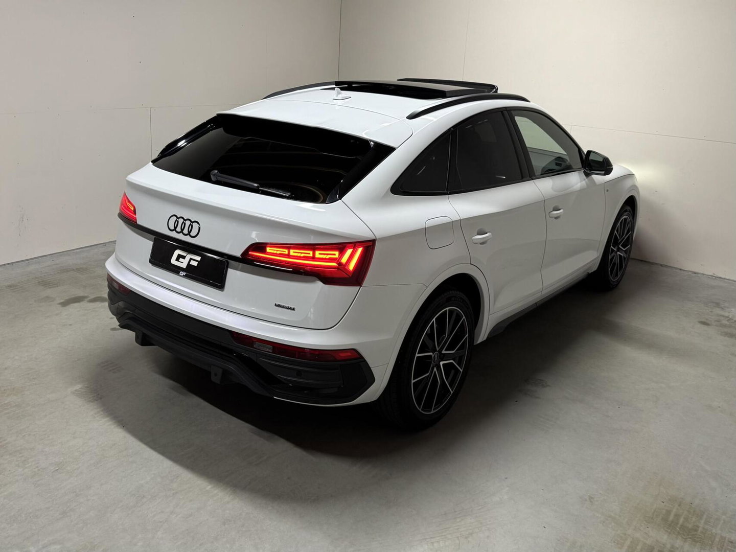 Audi Q5 Sportback 55 TFSIe S-Line Pano Luchtver. Virtual Sfeer