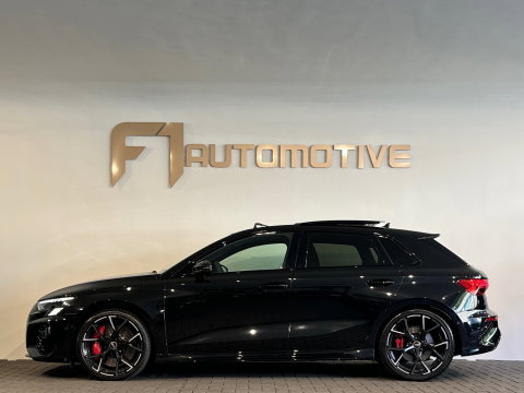Audi RS3 Sportback 2.5 TFSI quattro Pano|HuD|Memory|Massage