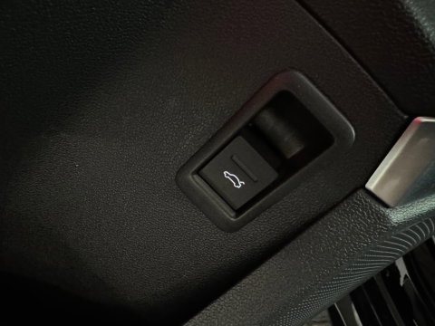 Audi RS3 Sportback 2.5 TFSI quattro Pano|HuD|Memory|Massage