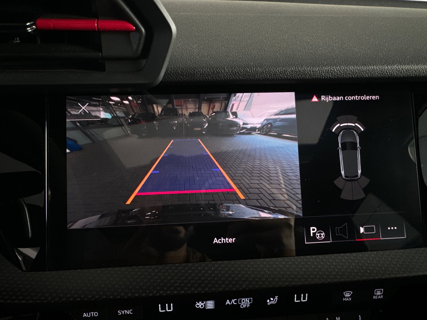 Audi RS3 Sportback 2.5 TFSI quattro Pano|HuD|Memory|Massage