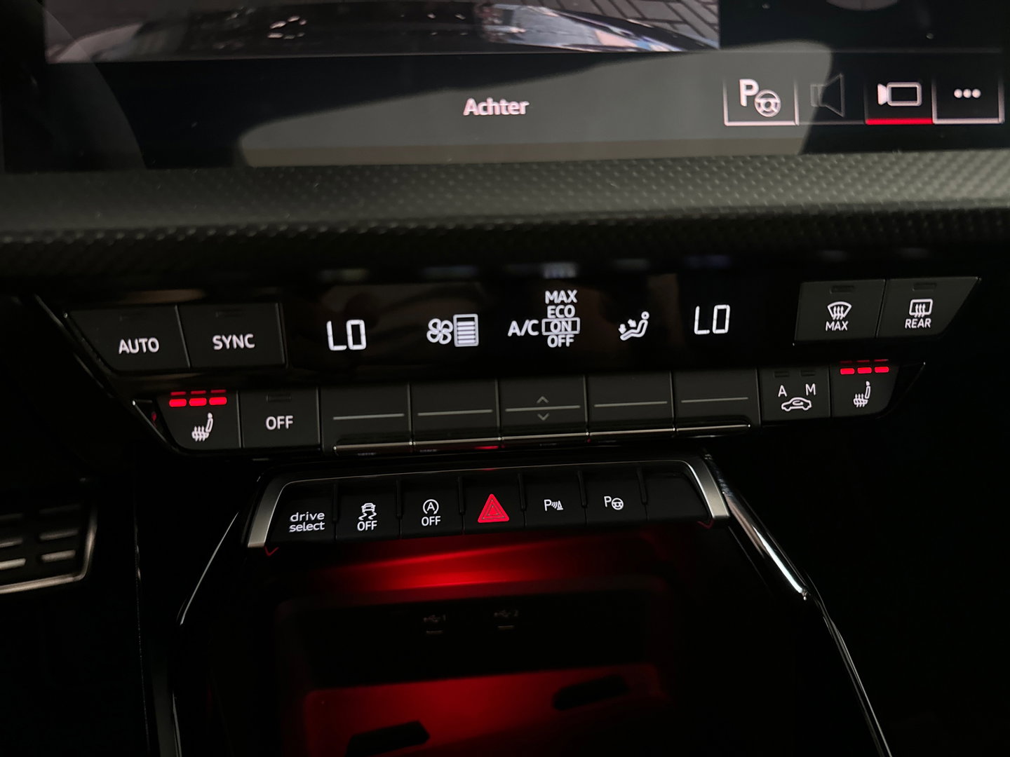Audi RS3 Sportback 2.5 TFSI quattro Pano|HuD|Memory|Massage