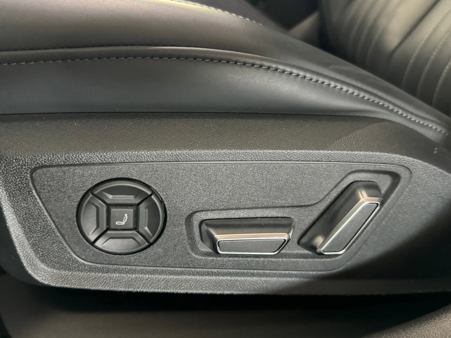 Audi A6 Limousine 55 TFSI e quattro S Line Pano|BTW|HuD|Memory