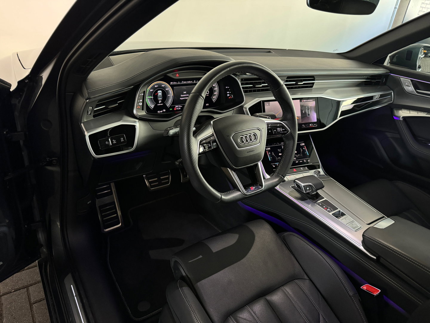 Audi A6 Limousine 55 TFSI e quattro S Line Pano|BTW|HuD|Memory