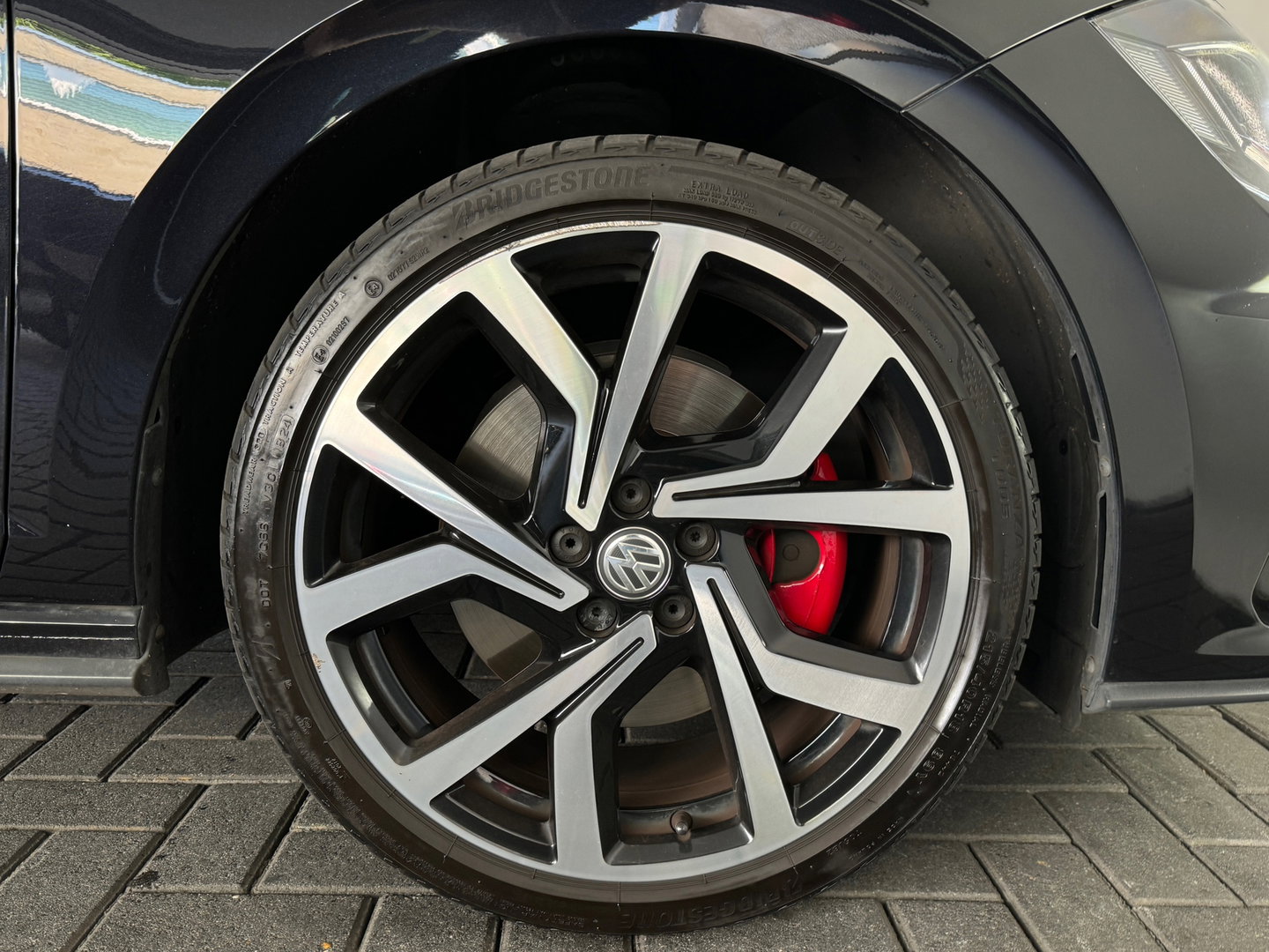 Volkswagen Polo 2.0 TSI GTI Pano|CarPlay|Beats|Stoelverwarming