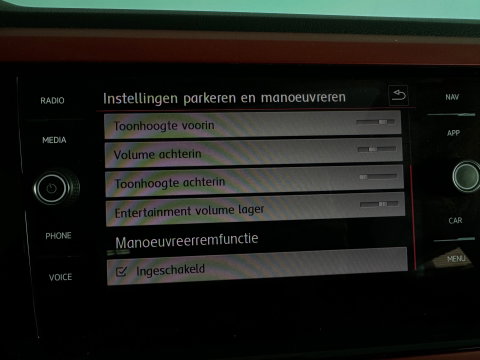 Volkswagen Polo 2.0 TSI GTI Pano|CarPlay|Beats|Stoelverwarming