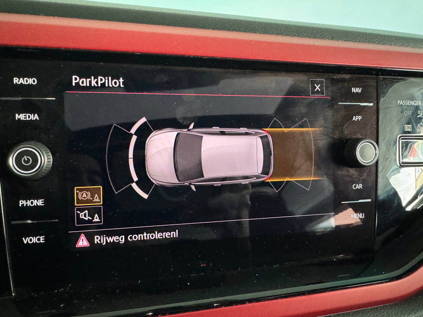 Volkswagen Polo 2.0 TSI GTI Pano|CarPlay|Beats|Stoelverwarming