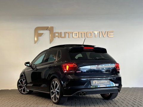 Volkswagen Polo 2.0 TSI GTI Pano|CarPlay|Beats|Stoelverwarming