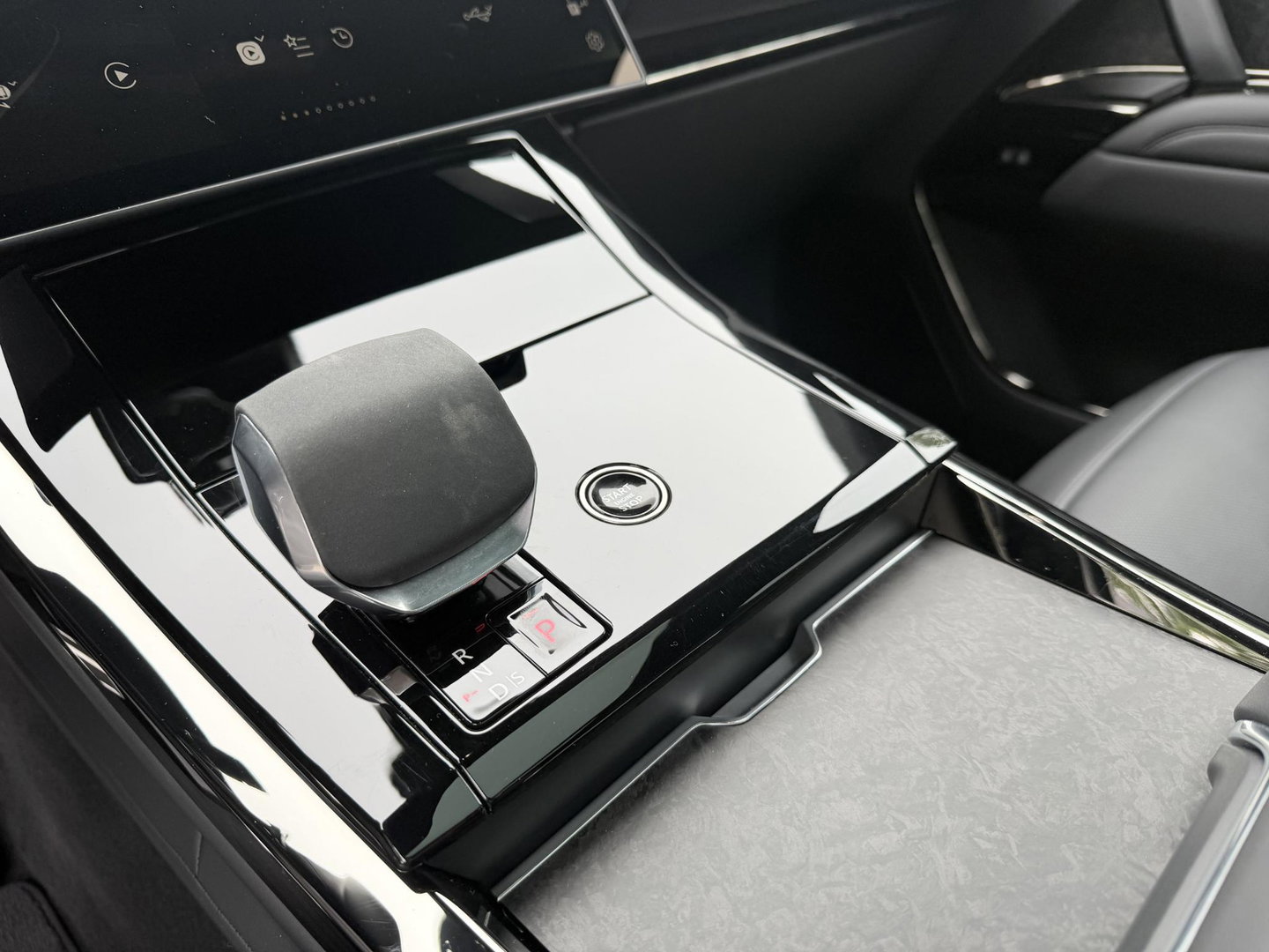 Land Rover Range Rover Sport 3.0 P460e PHEV Dealer onderhouden Garantie 6-2029