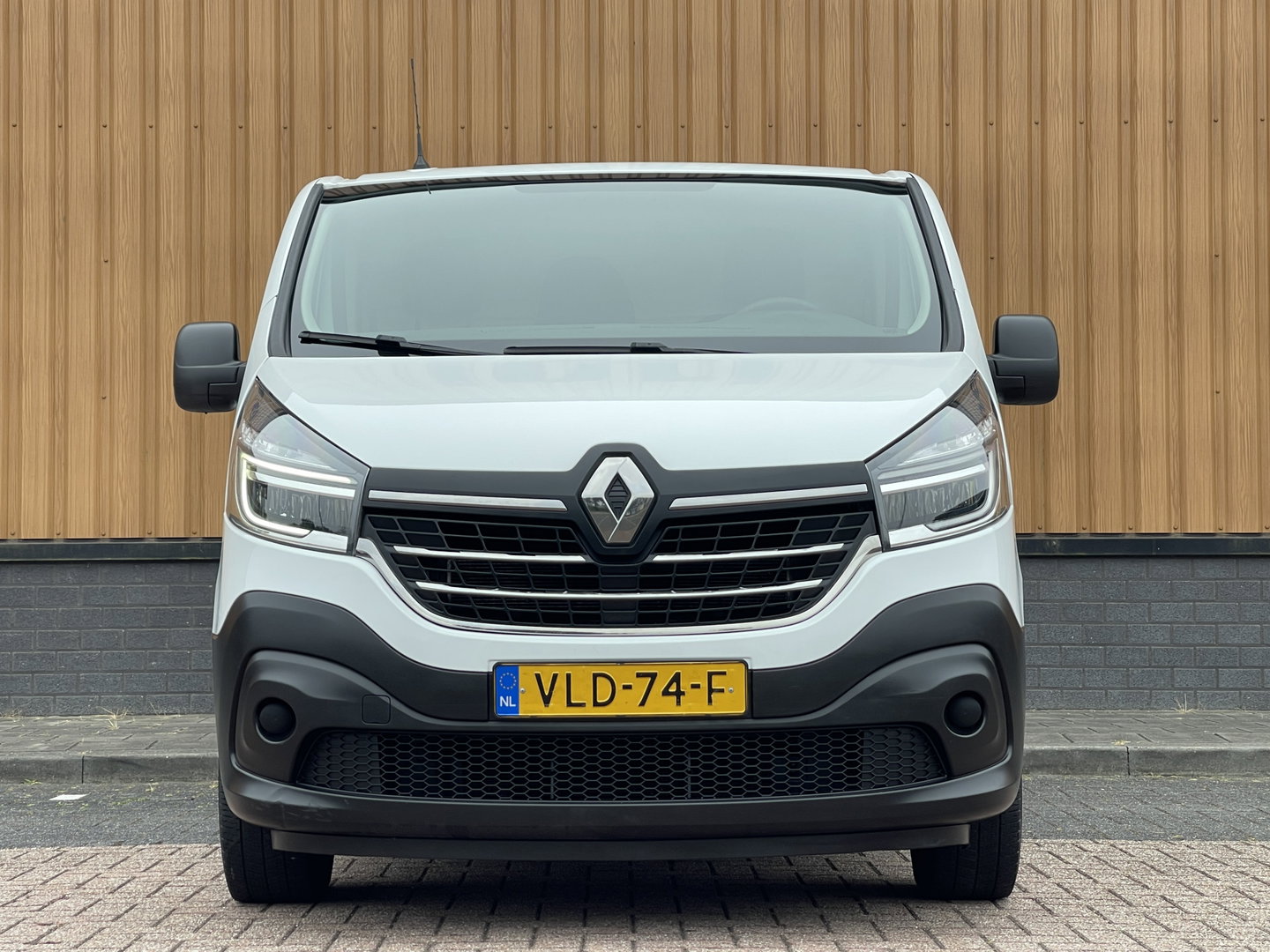 Renault Trafic 2.0 dCi 145 T29 L1H1 Comfort | Dubbele Schuifdeur | Automaat | LED | Airconditioning | Bluetooth | Bijrijdersbank |