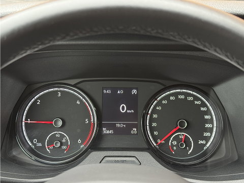 Volkswagen Transporter Kombi 2.0 TDI L2H1 Comfortline | 8 Persoons | Apple Carplay | DAB | Parkeersensoren | Bluetooth | Cruise Control |