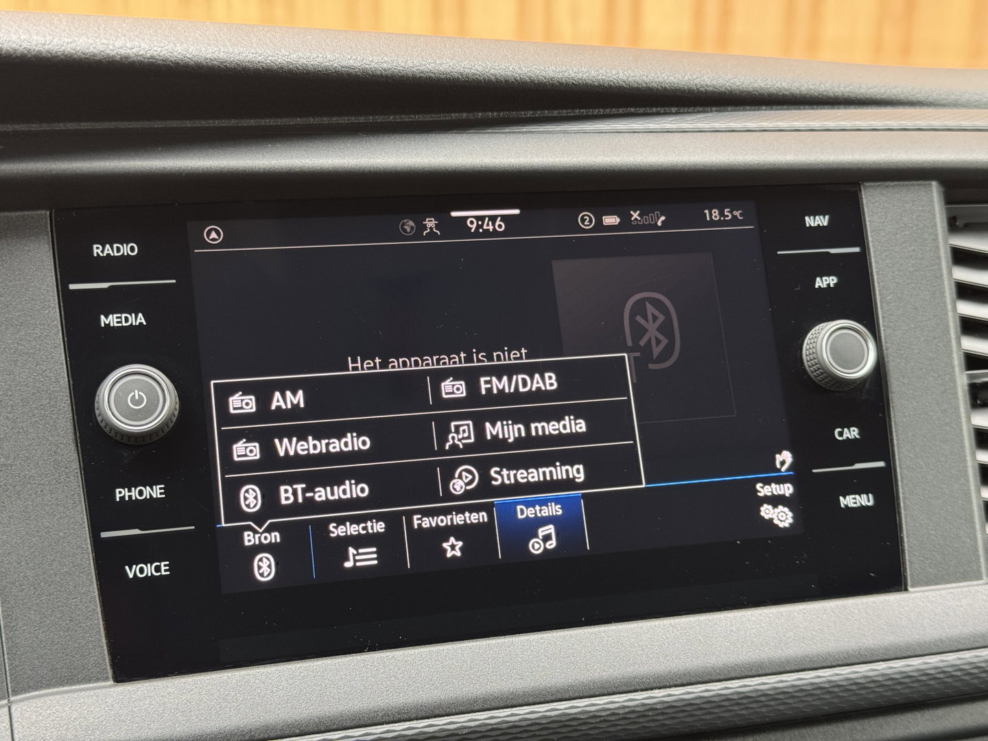 Volkswagen Transporter Kombi 2.0 TDI L2H1 Comfortline | 8 Persoons | Apple Carplay | DAB | Parkeersensoren | Bluetooth | Cruise Control |