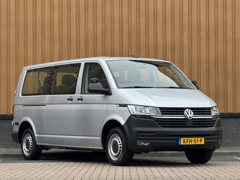 Volkswagen Transporter Kombi 2.0 TDI L2H1 Comfortline | 8 Persoons | Apple Carplay | DAB | Parkeersensoren | Bluetooth | Cruise Control |