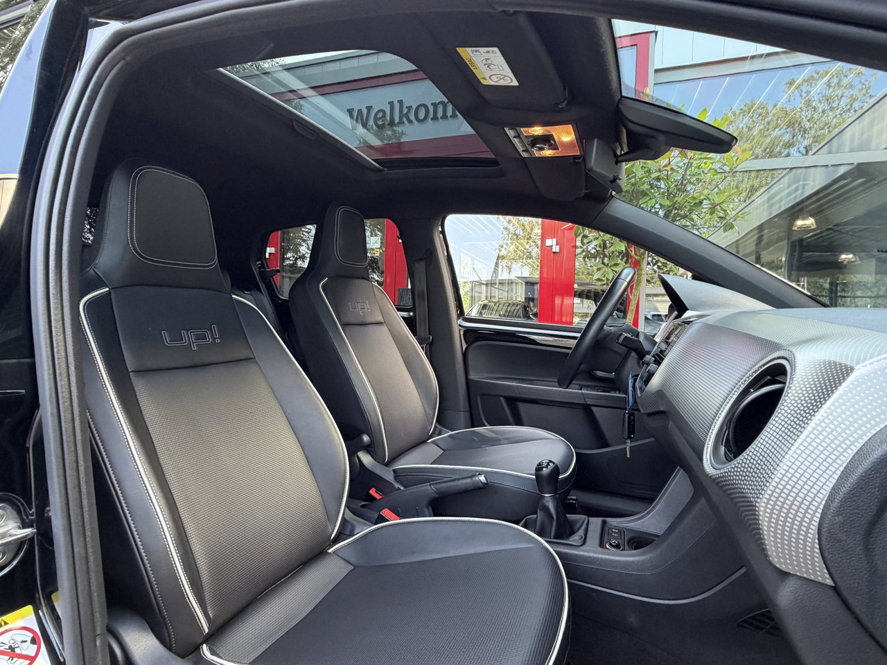 Volkswagen up!