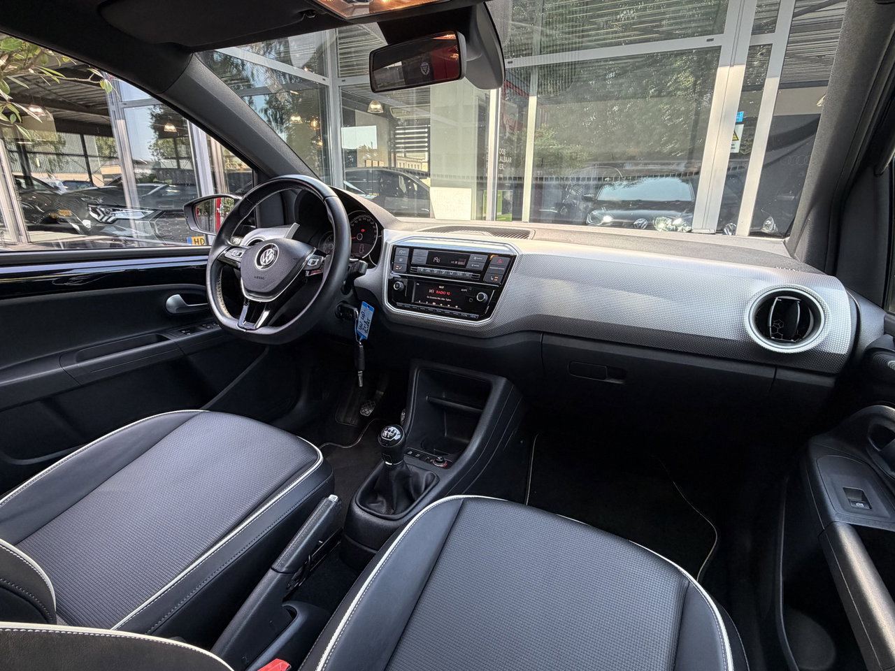 Volkswagen up!
