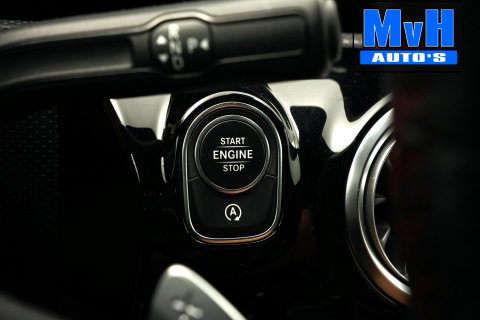 Mercedes-Benz CLA Shooting Brake 180 Business Solution AMG
