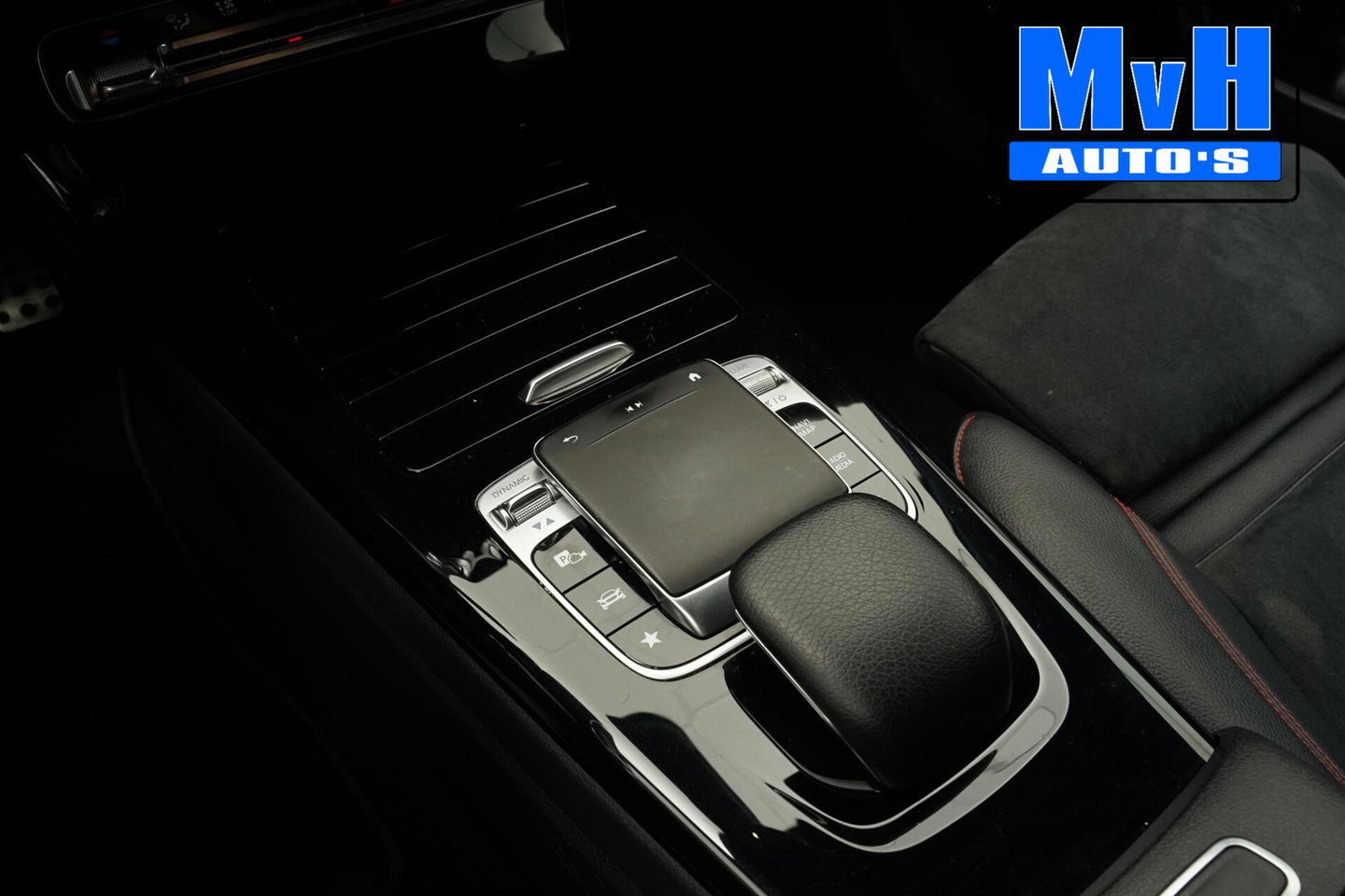 Mercedes-Benz CLA Shooting Brake 180 Business Solution AMG