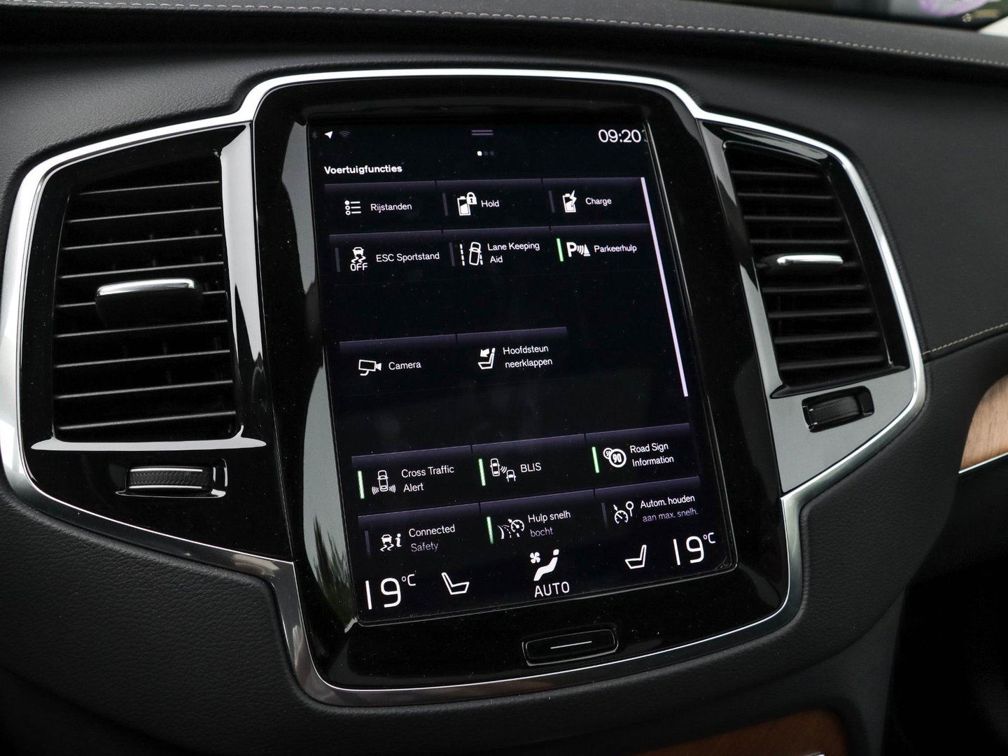 Volvo XC90 2.0 T8 Recharge AWD Inscription Exclusive 7p. Panoramadak