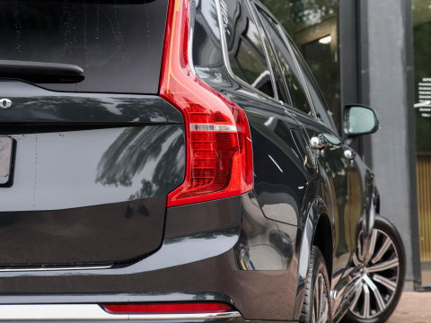 Volvo XC90 2.0 T8 Recharge AWD Inscription Exclusive 7p. Panoramadak