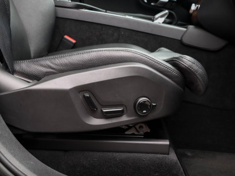 Volvo XC90 2.0 T8 Recharge AWD Inscription Exclusive 7p. Panoramadak