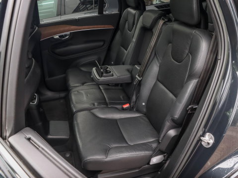 Volvo XC90 2.0 T8 Recharge AWD Inscription Exclusive 7p. Panoramadak