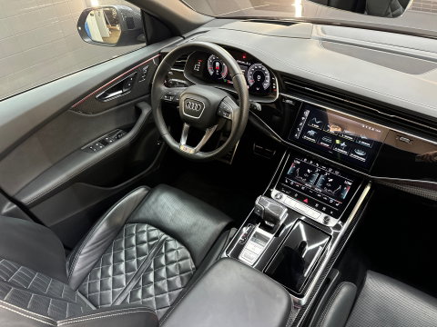 Audi Q8 55 TFSI quattro S Line Pano|RS Seat|HuD|B&O|360c 3D
