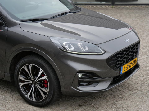 Ford Kuga PHEV ST-LINE X/ DRIVER ASSISTANCE PACK/ WINTER PACK/ DESIGN PACK/ HEAD-UP/ 19INCH VELGEN